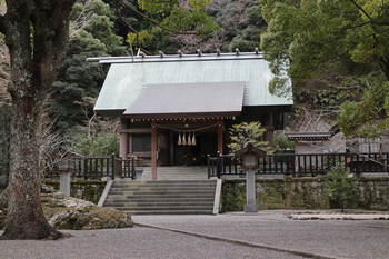 館山　安房神社